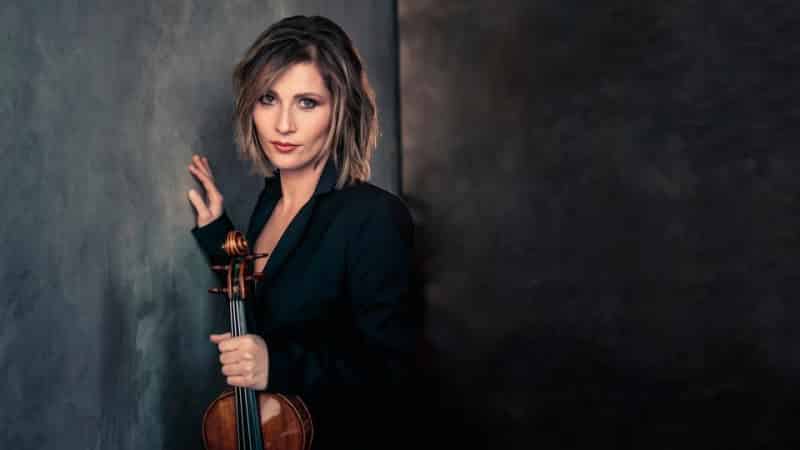 Lisa Batiashvili, Violine <br />(© Foto: HR/Sammy Hart/DG)