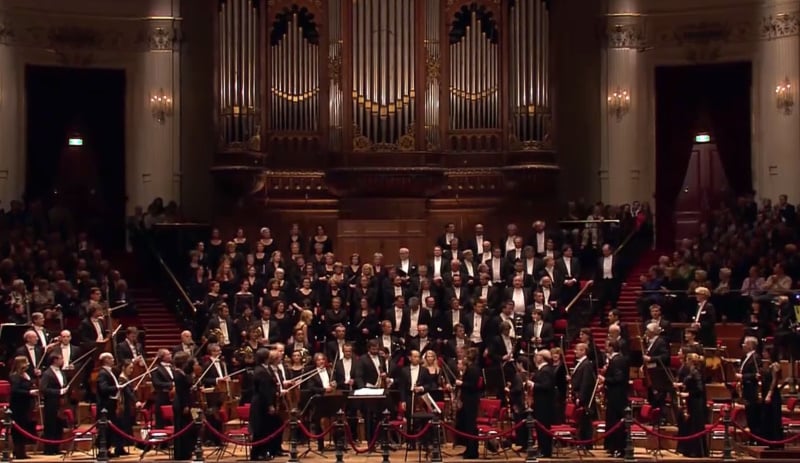  Concertgebouw-Orchester, Netherlands Radio Choir <br />(© Foto: Arte)