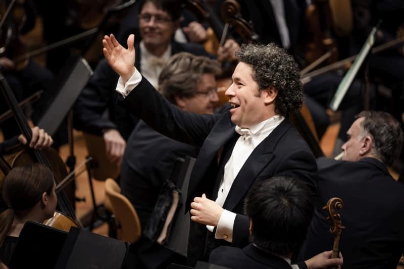 Gustavo Dudamel <br />(© Foto: Salzburger Festspiele/Stephan Rabold)