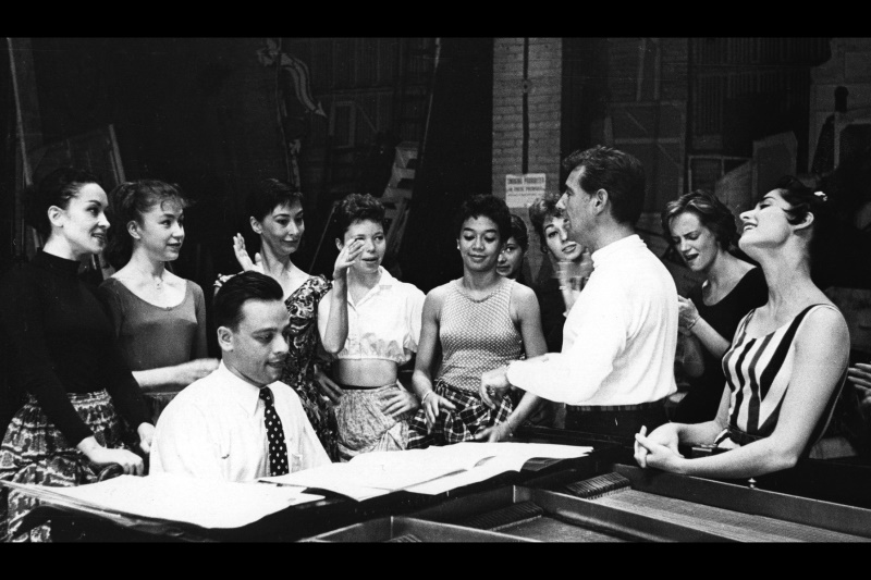 Probe am Broadway für »West Side Story« im Jahr 1957 <br />(© Foto: Arte/New York City Library)