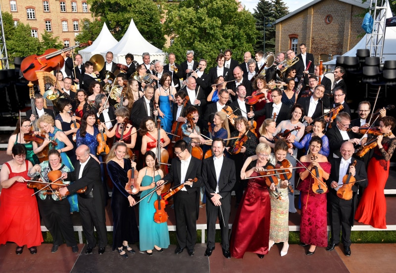 Das Philharmonische Orchester des Staatstheaters Cottbus bei den Brandenburgischen Sommerkonzerten 2021 <br />(© Foto: Brandenburgischen Sommerkonzerte/Marlies Kross)