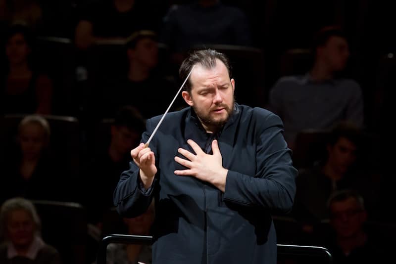 Andris Nelsons <br />(© Foto: 3Sat/ZDF/MDR/ACCENTUS Music/Gert Mothes)