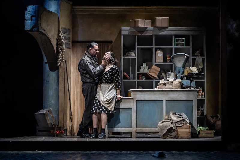 Marco Tutino: »La ciociara« <br />(© Foto: Wexford Festival Opera/Clive Barda/ArenaPAL)